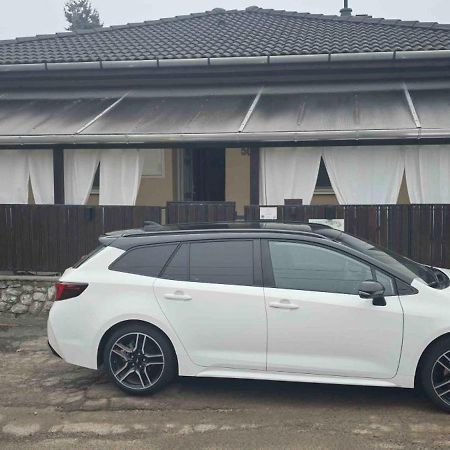 Lugas Apartman Miskolctapolca 2 Haloszoba Dezsa Es Jakuzzi Koezel A Barlangfuerdohoez Exterior photo